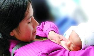 Perú podría alcanzar meta de reducir mortalidad materna